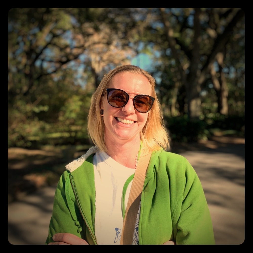 Meet your Posher, Elizabeth